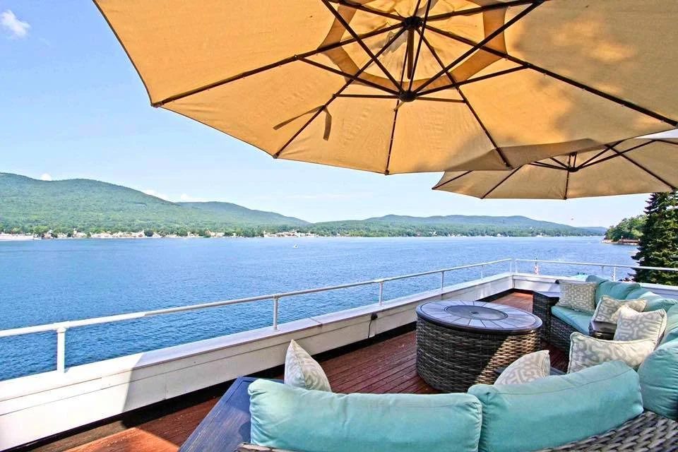 Lakeview deck with umbrella