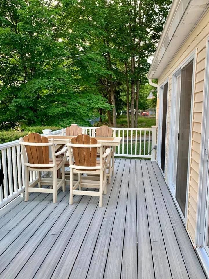 Staten Island: deck